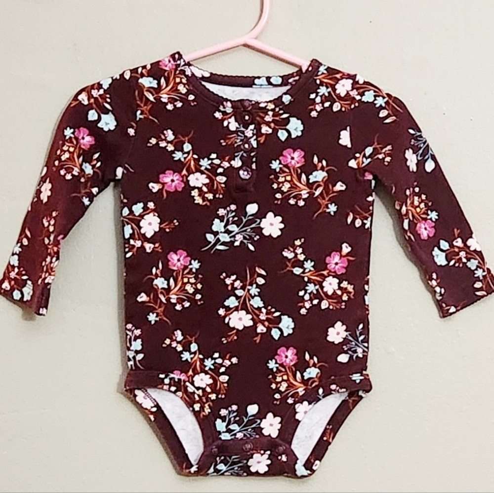 Carter's Baby Girl Onesie Size 9M